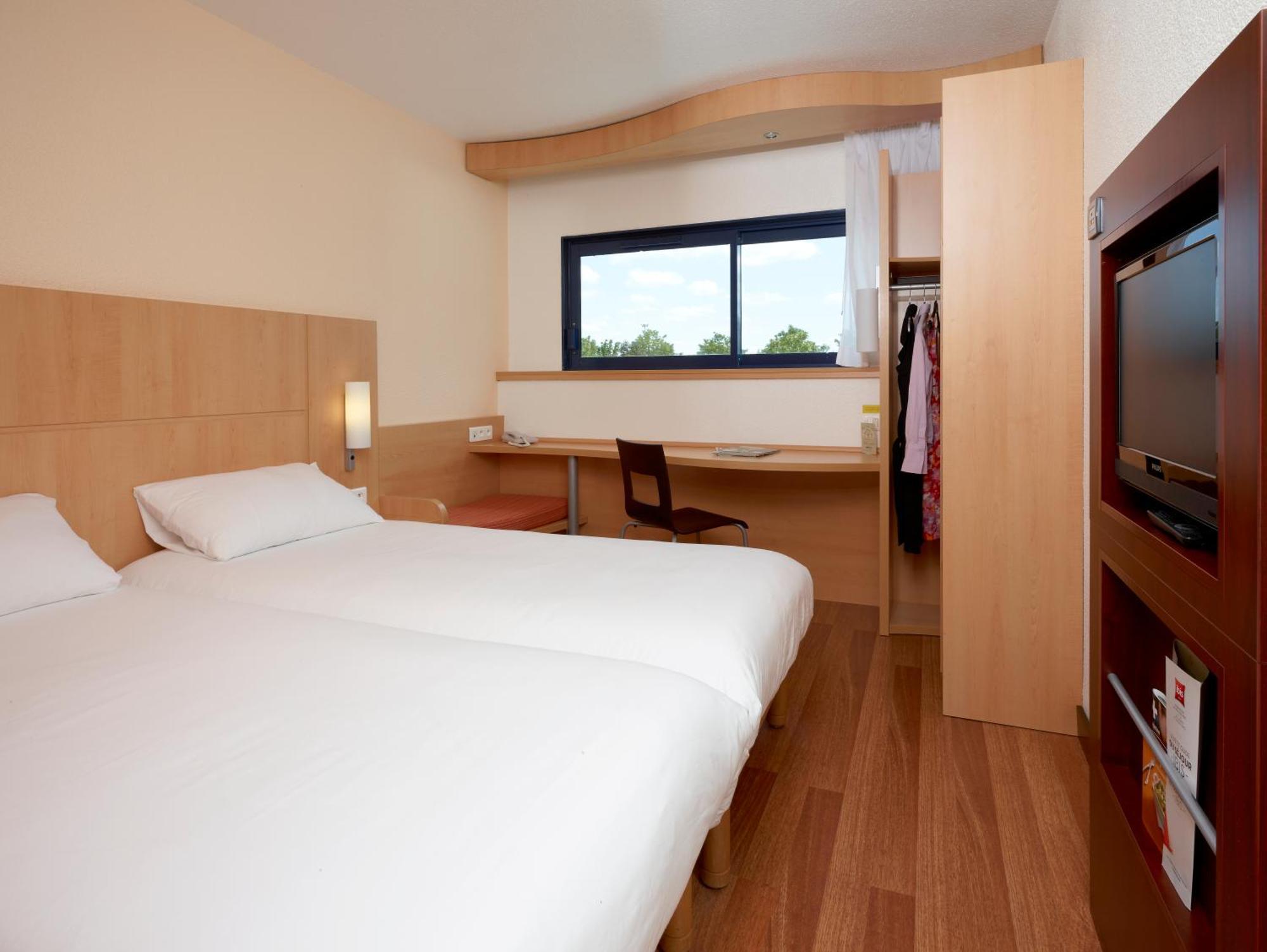 Ibis Site Du Futuroscope Hotel Chasseneuil-du-Poitou Room photo